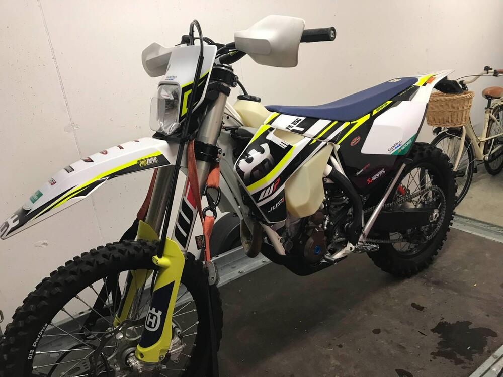 Husqvarna FE 250 (2018) (2)