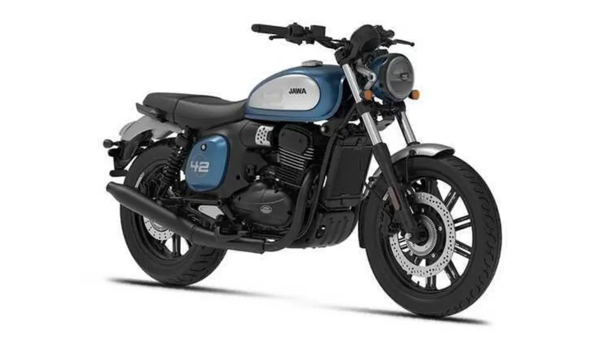 Jawa 42 FJ, una super classica, ma con dotazioni moderne (4)