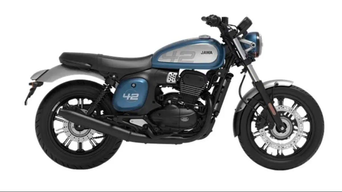 Jawa 42 FJ, una super classica, ma con dotazioni moderne (2)