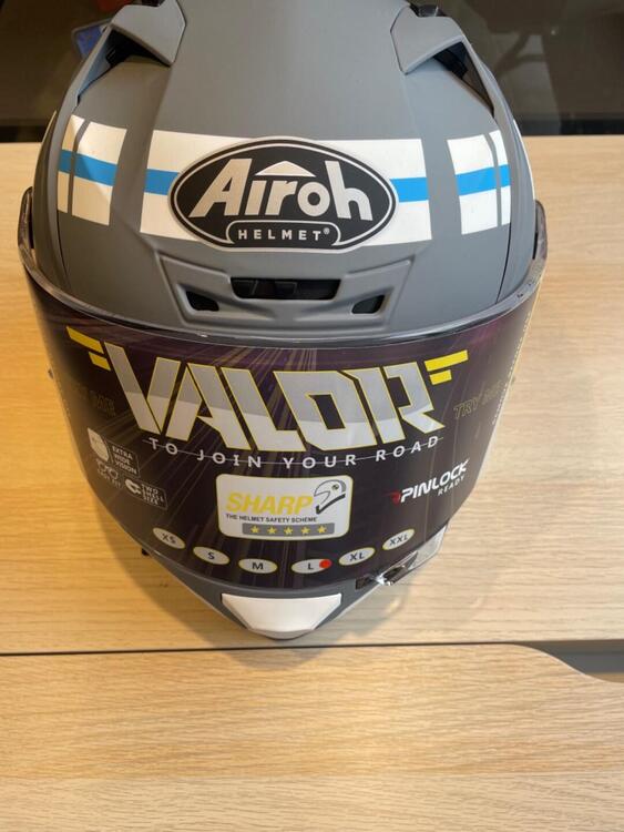 CASCO AIROH VALOR