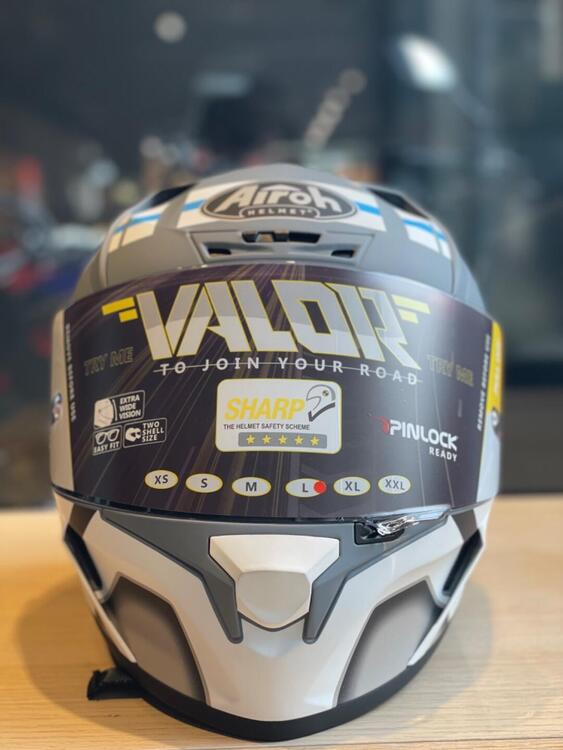 CASCO AIROH VALOR (3)