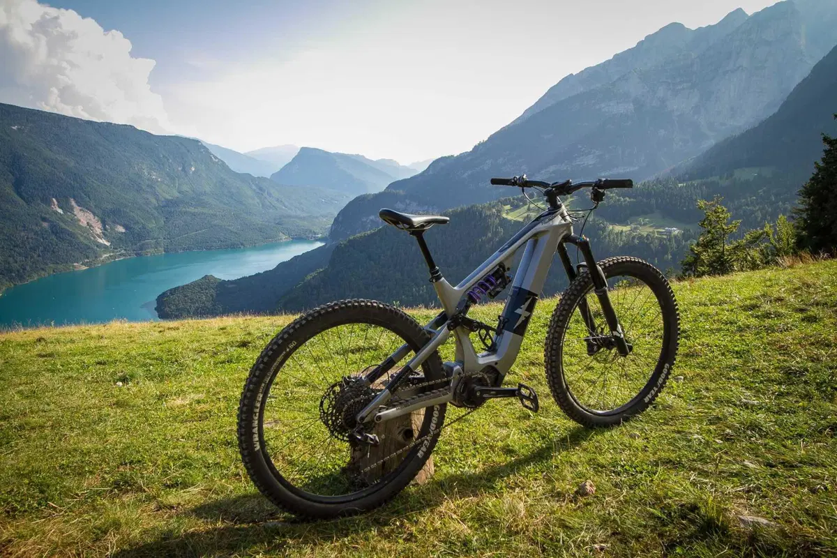 Proviamo la Mondraker Neat RR SL su un trail spettacolare, il Supernatural al Paganella Bike Park! [VIDEO] (7)