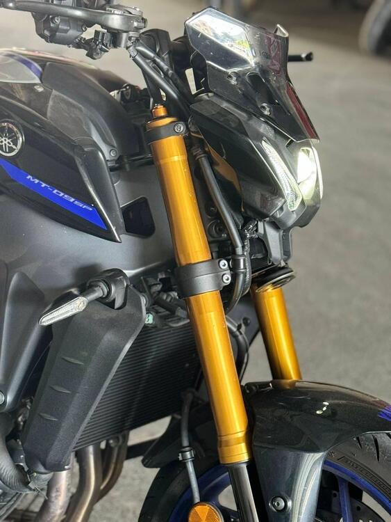 Yamaha MT-09 SP (2021 - 23) (2)