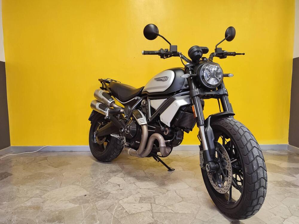 Ducati Scrambler 1100 Dark Pro (2020 - 24) (2)