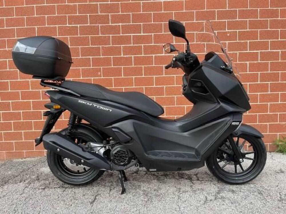 Kymco Skytown 125i (2024)