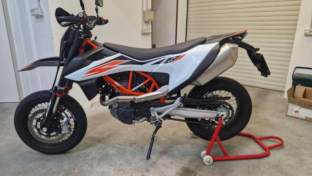 KTM 690 SMC R (2019 - 20)