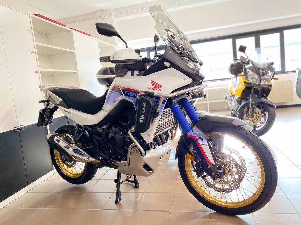 Honda Transalp XL750 (2023 - 24) (3)