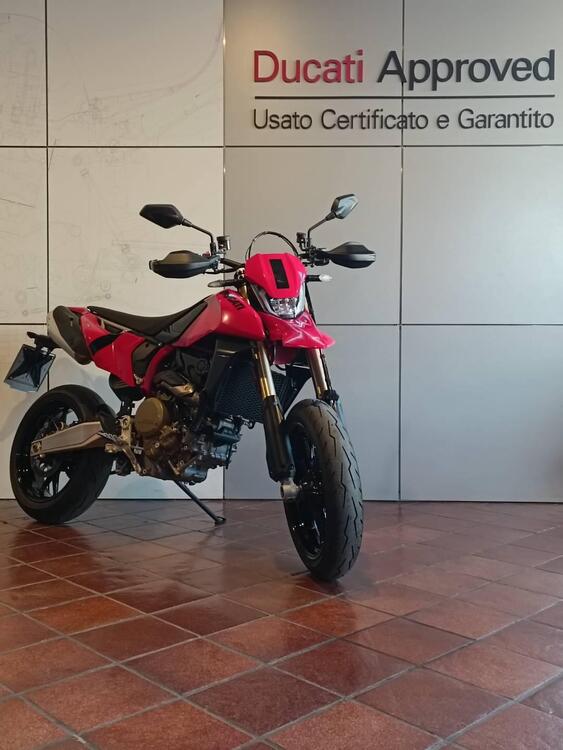 Ducati Hypermotard 698 Mono (2024) (5)