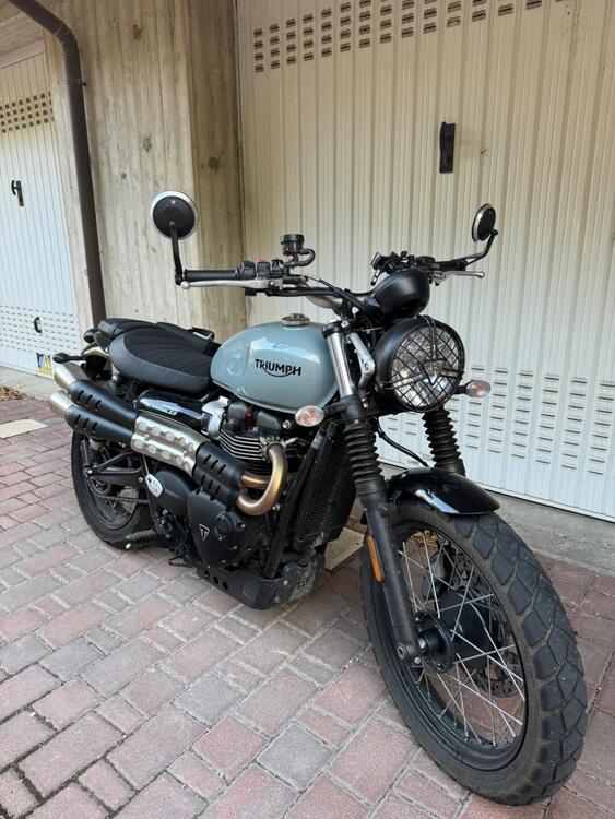 Triumph Street Scrambler 900 (2021 - 22)