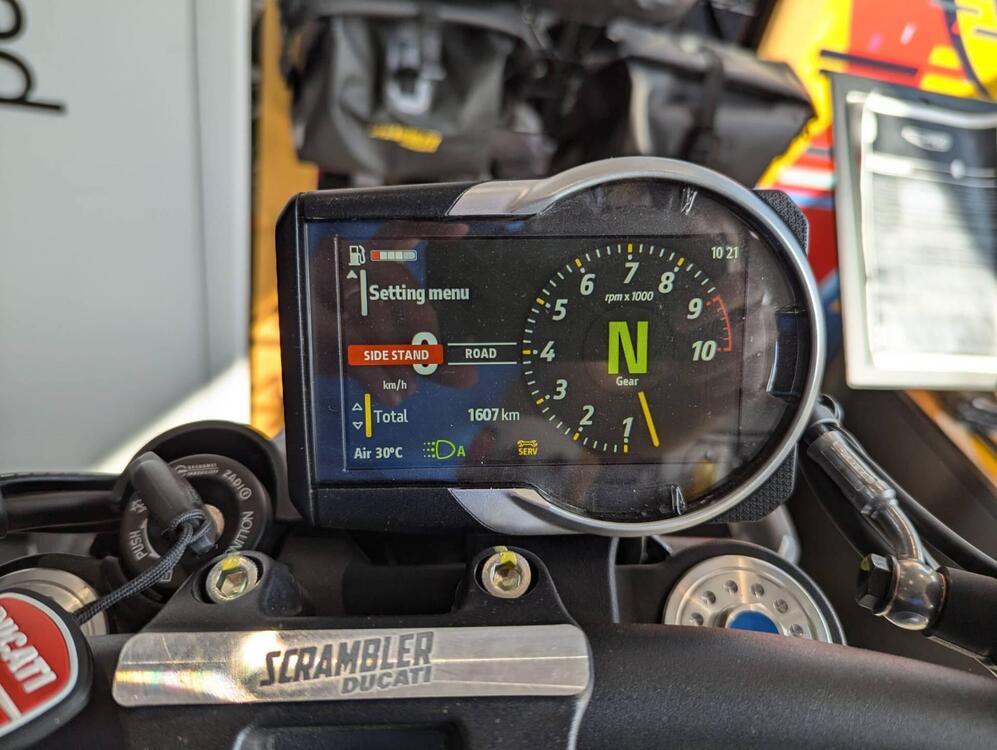 Ducati Scrambler 800 Night Shift (2023 - 24) (5)