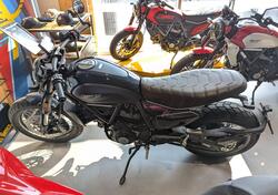 Ducati Scrambler 800 Night Shift (2023 - 24) usata