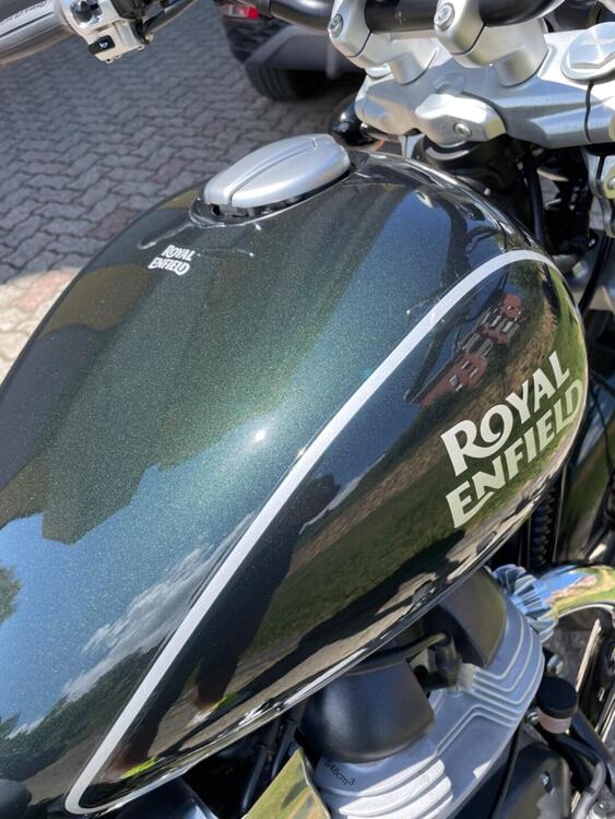 Royal Enfield Super Meteor 650 (2023 - 24)