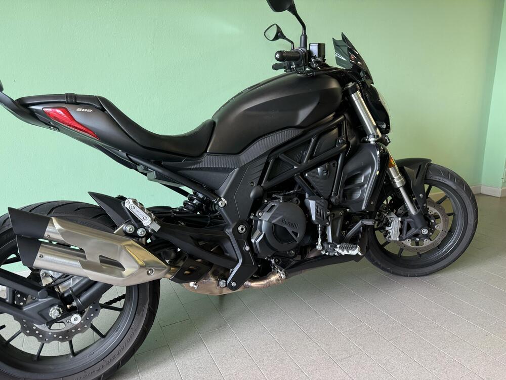 Benelli 502 C (2021 - 24) (3)