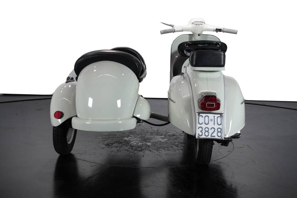 Piaggio Vespa GL 150 Sidecar (5)