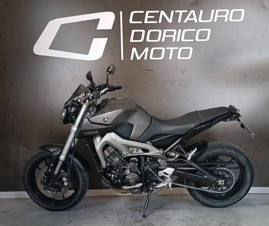 Yamaha MT-09 (2013 - 15)