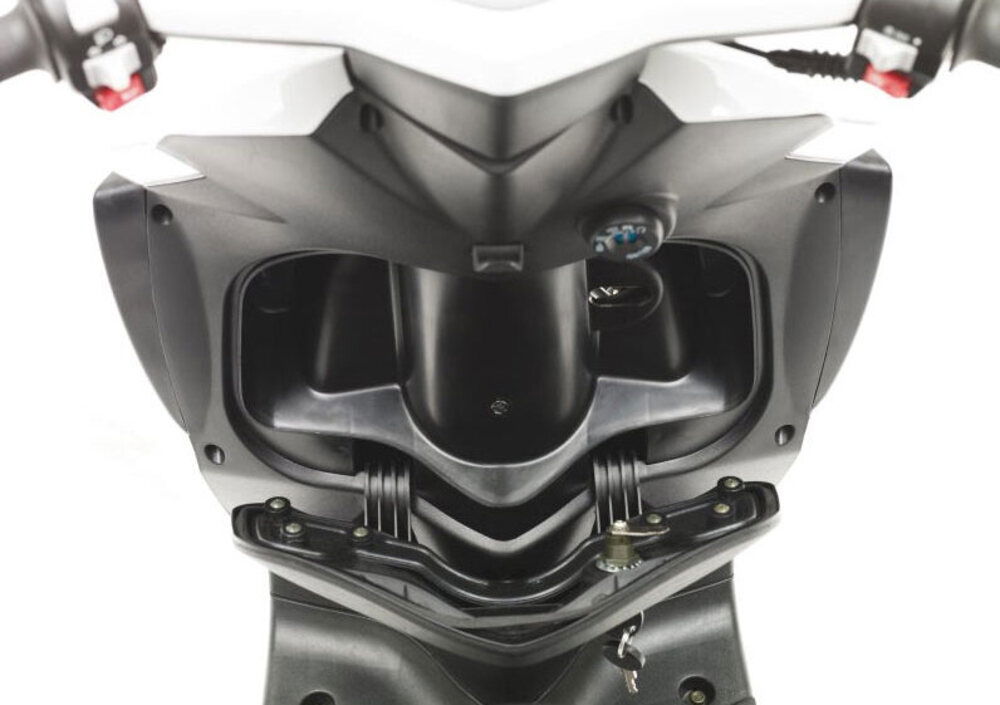 KSR Moto Onyx 50 2T (2014 - 17) (4)