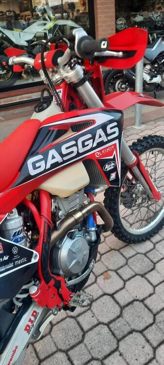 GASGAS EC 250 F (2022) (5)