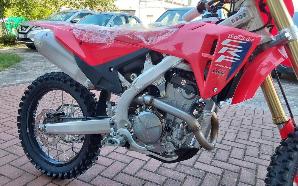 Honda CRF 250 R (2024) (5)