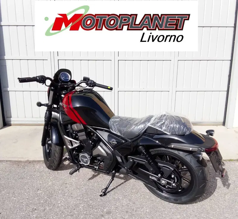 Moto Morini Calibro Custom (2024 - 26) (5)