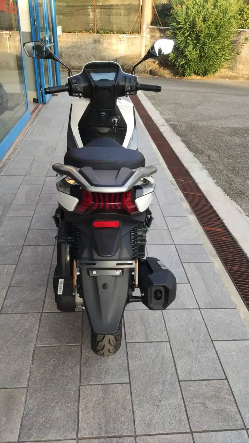 MBP SC125LX (2024) (6)