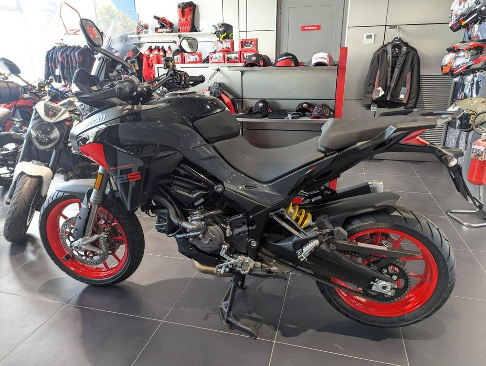 Ducati Multistrada V2 S (2022 - 24)