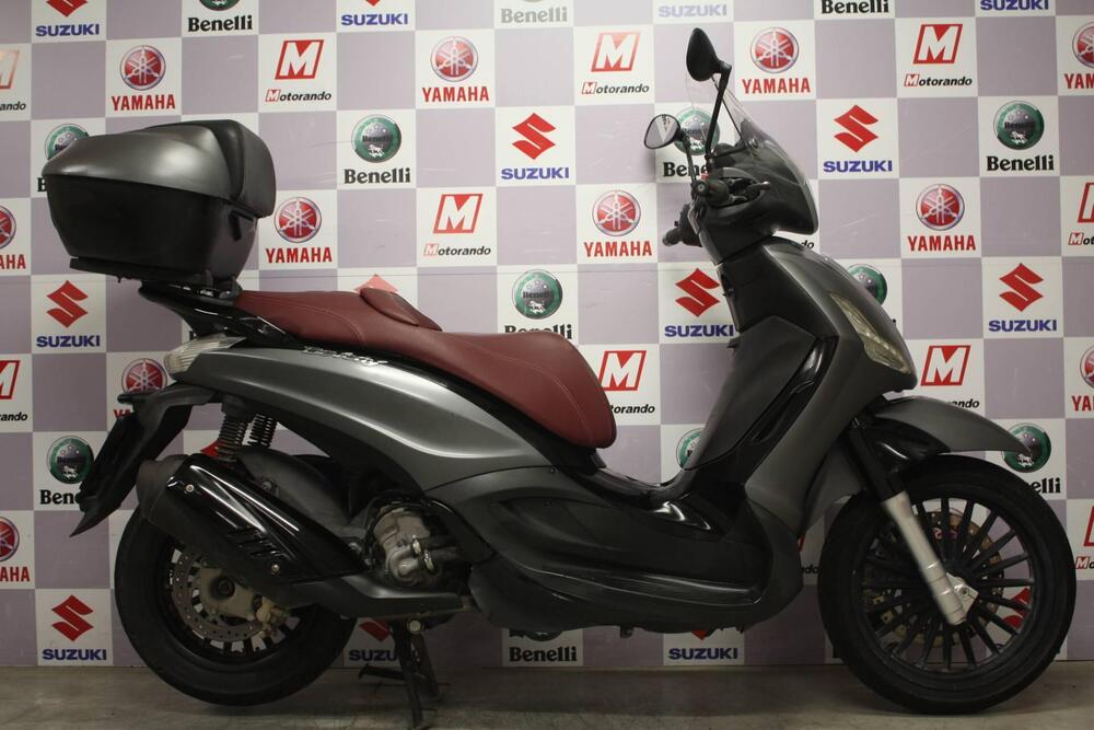 Piaggio Beverly 300 i.e. (2010 - 16)