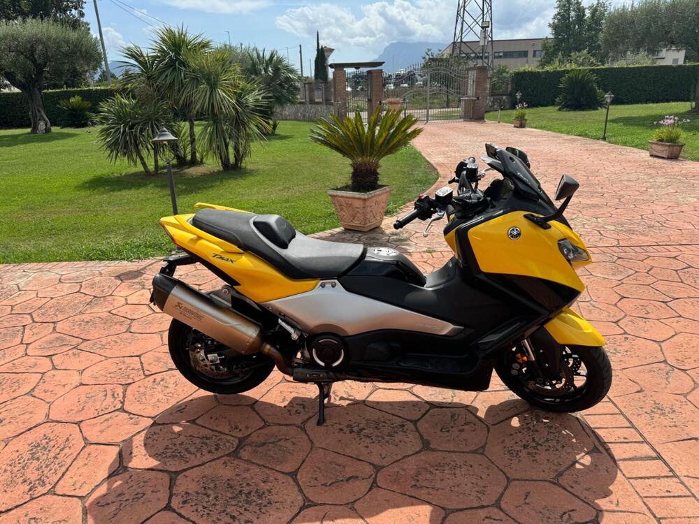 Yamaha T-Max 560 (2022 - 24)