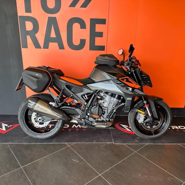 KTM 990 Duke (2024)