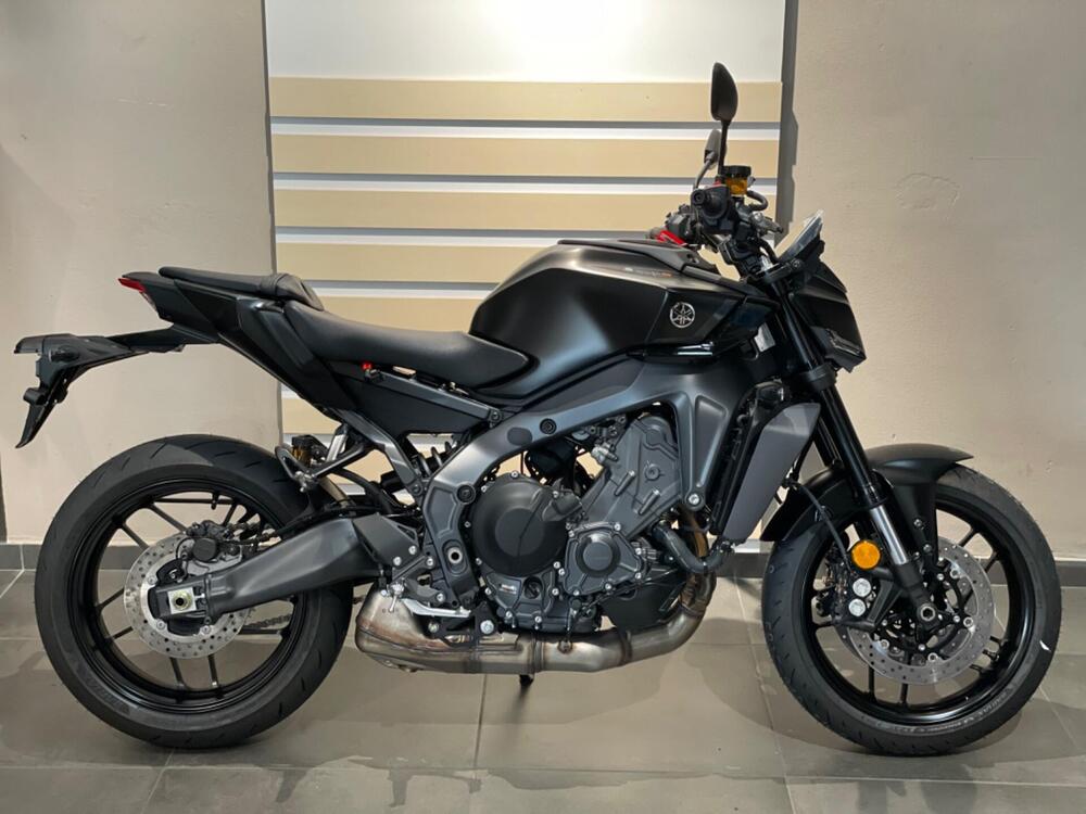 Yamaha MT-09 (2024 - 25) (3)