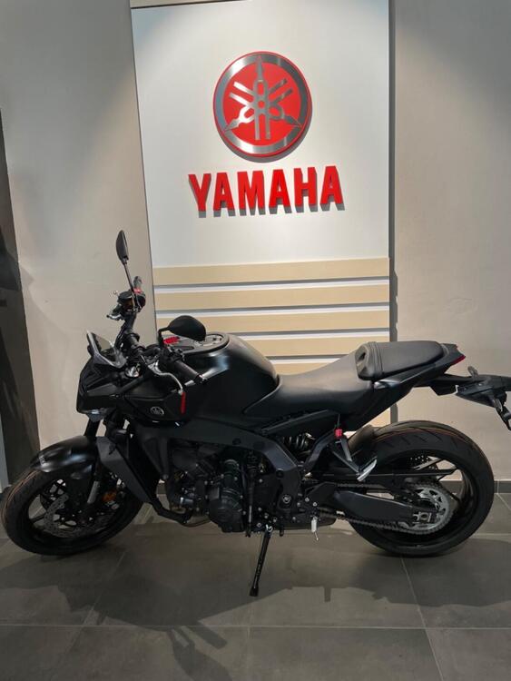 Yamaha MT-09 (2024 - 25) (2)