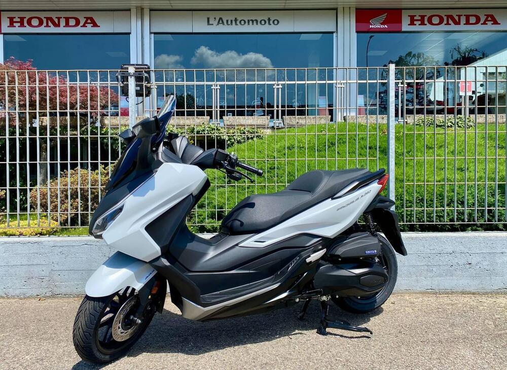 Honda Forza 350 (2022 - 24) (2)