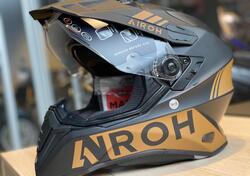 CASCO AIROH COMMANDER GOLD AND BLACK