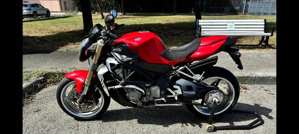 MV Agusta Brutale 750 S (2002 - 06) (5)