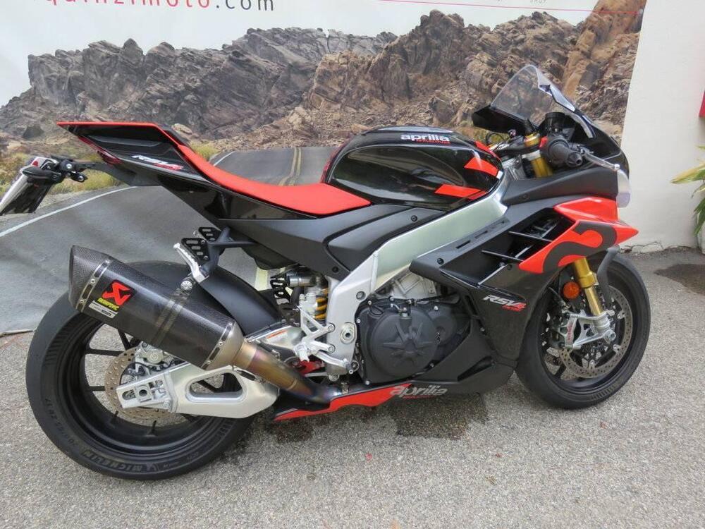 Aprilia RSV4 1100 Factory (2021 - 24) (2)