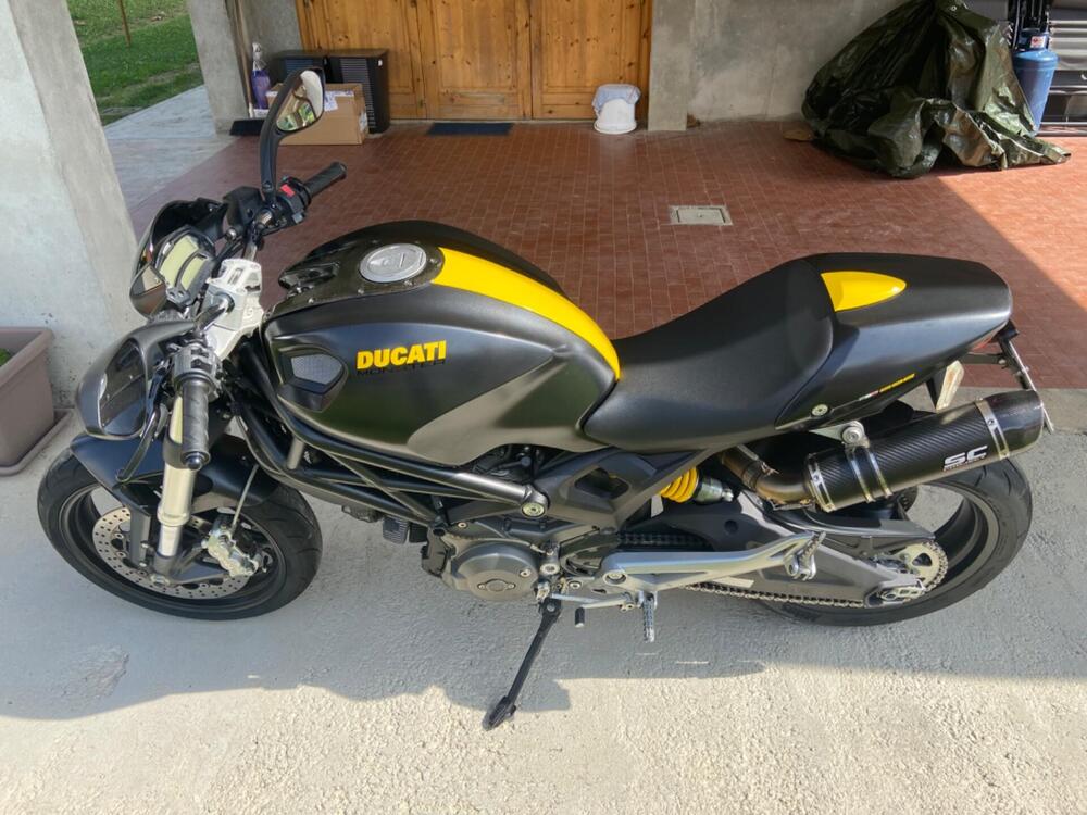 Ducati Monster 696 (2008 - 13) (3)