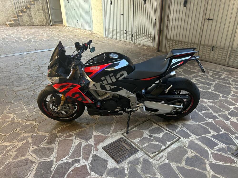 Aprilia Tuono 1100 V4 Factory (2021 - 24) (4)