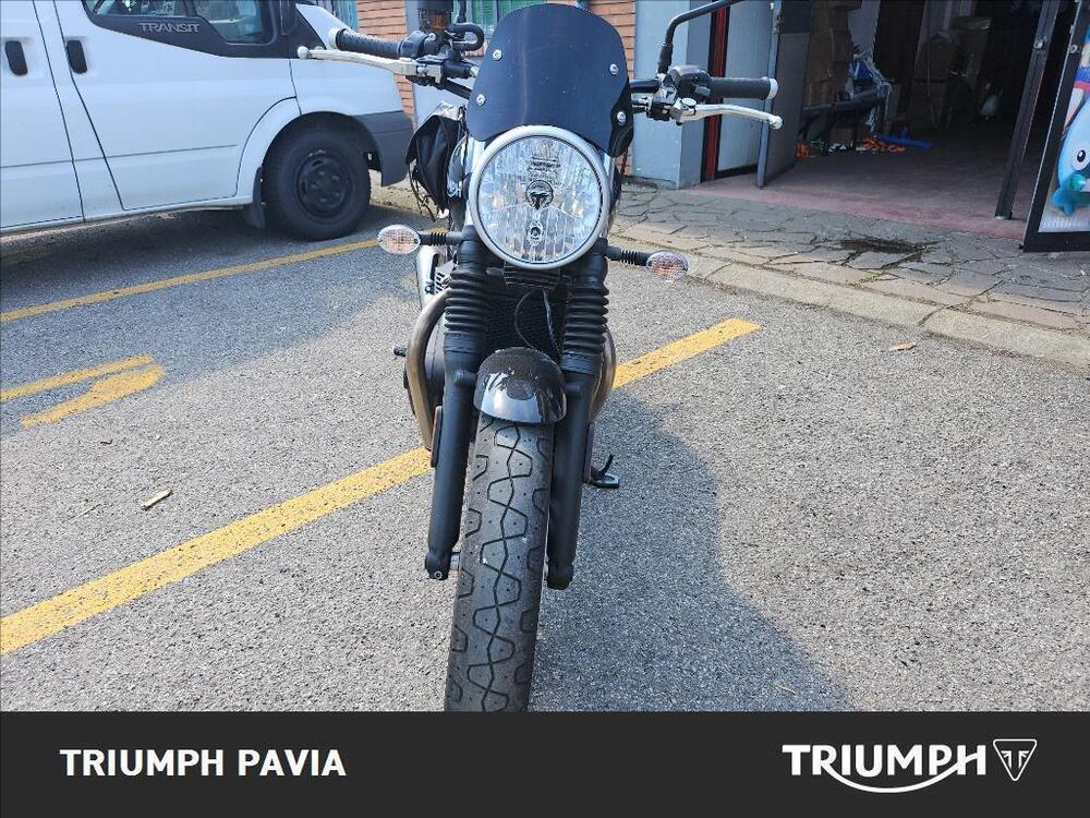 Triumph Street Twin 900 (2016) (3)