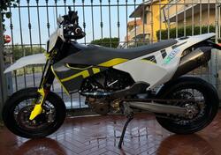 Husqvarna 701 Supermoto (2020) usata