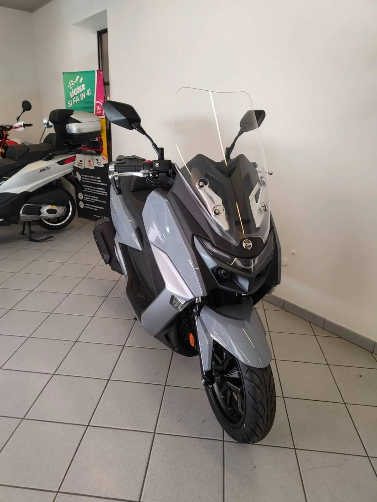 Sym Maxsym 400 GT (2024 - 26) (5)