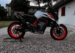 KTM 890 Duke R (2021) usata