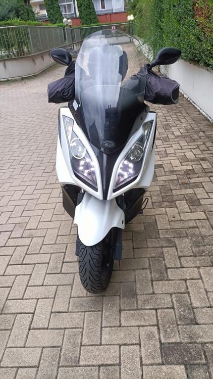 Kymco Downtown 300i (2009 - 17)