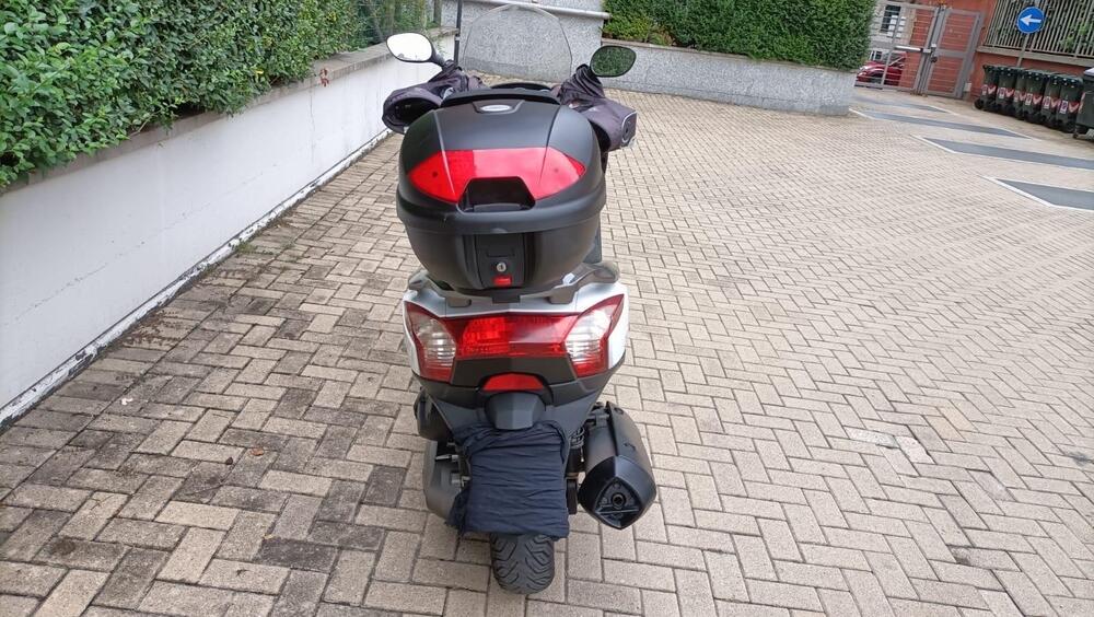 Kymco Downtown 300i (2009 - 17) (5)