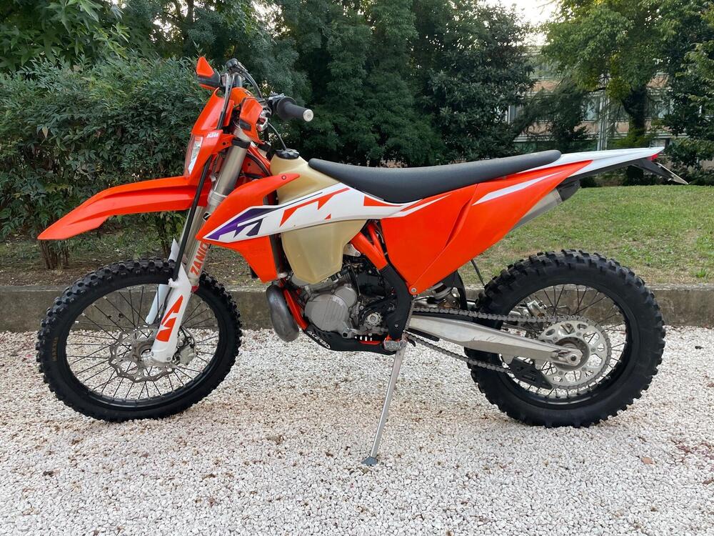 KTM EXC 300 TPI (2023) (2)