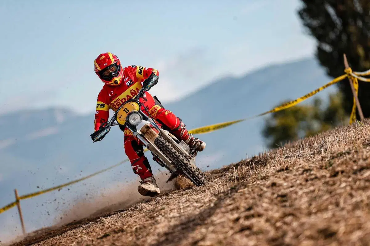 Enduro. FIM Vintage Trophy. Camerino è Tris Italia: Giorgio Grasso, Tullio Pellegrinelli, Enrico Tortoli [VIDEO] (2)
