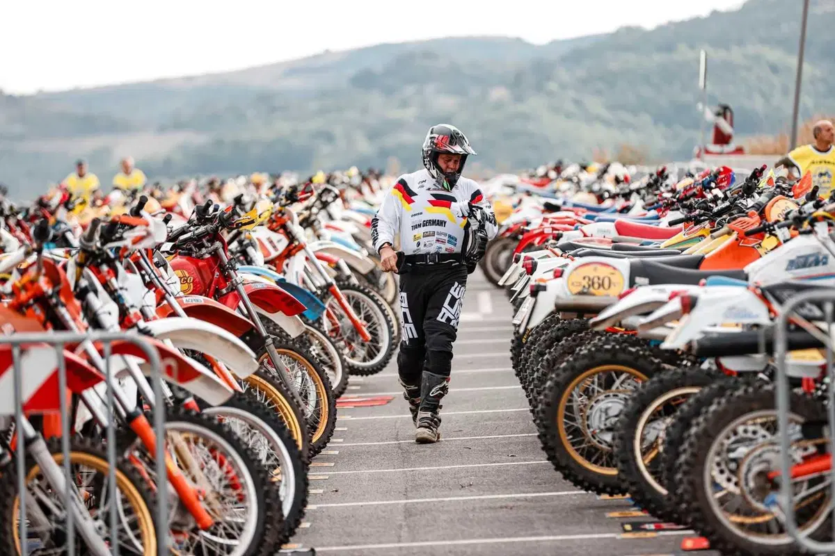 Enduro. FIM Vintage Trophy. Camerino è Tris Italia: Giorgio Grasso, Tullio Pellegrinelli, Enrico Tortoli [VIDEO] (21)