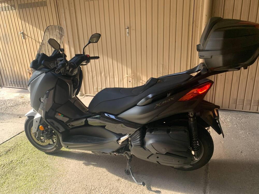 Yamaha X-Max 400 Tech Max (2020) (4)