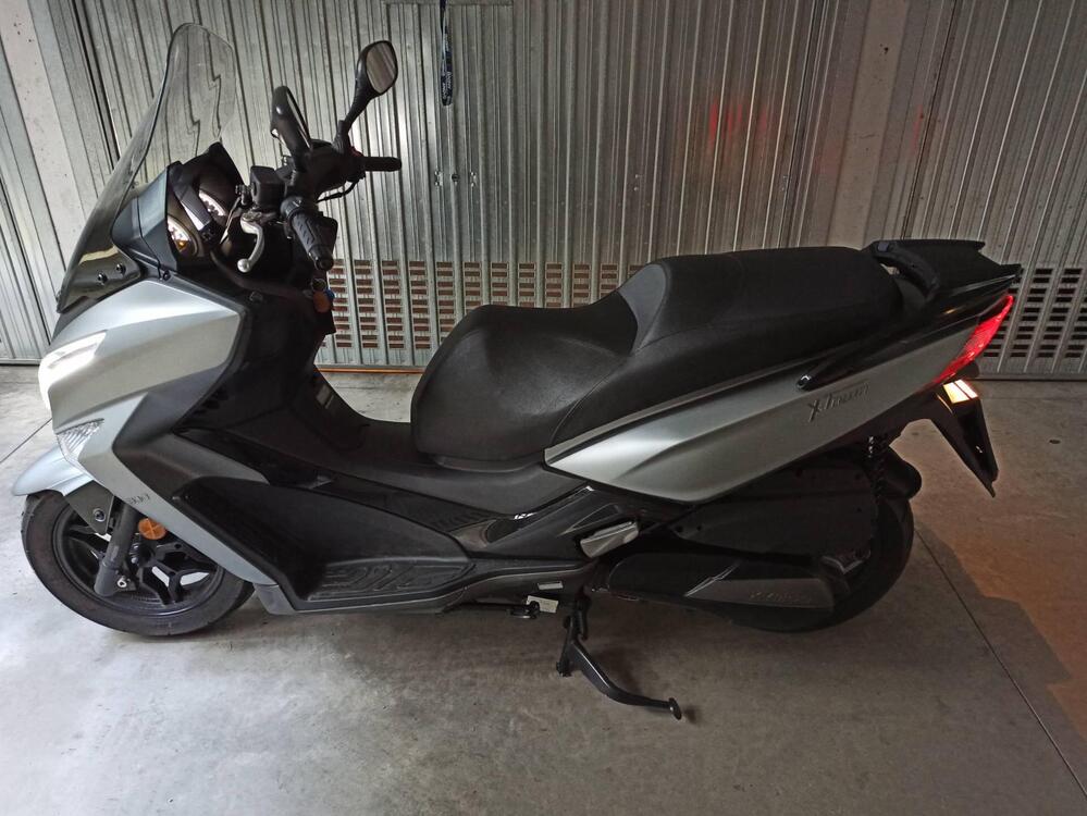 Kymco X-Town 300i (2021 - 24) (2)