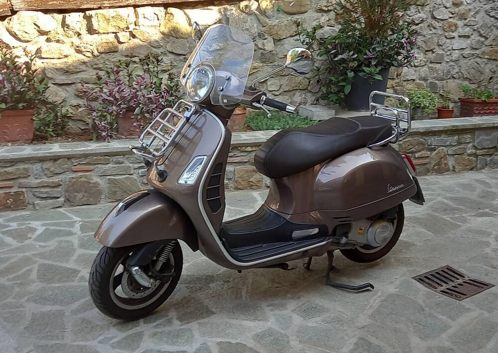 Vespa GTS 300 Touring ABS (2014 - 16)