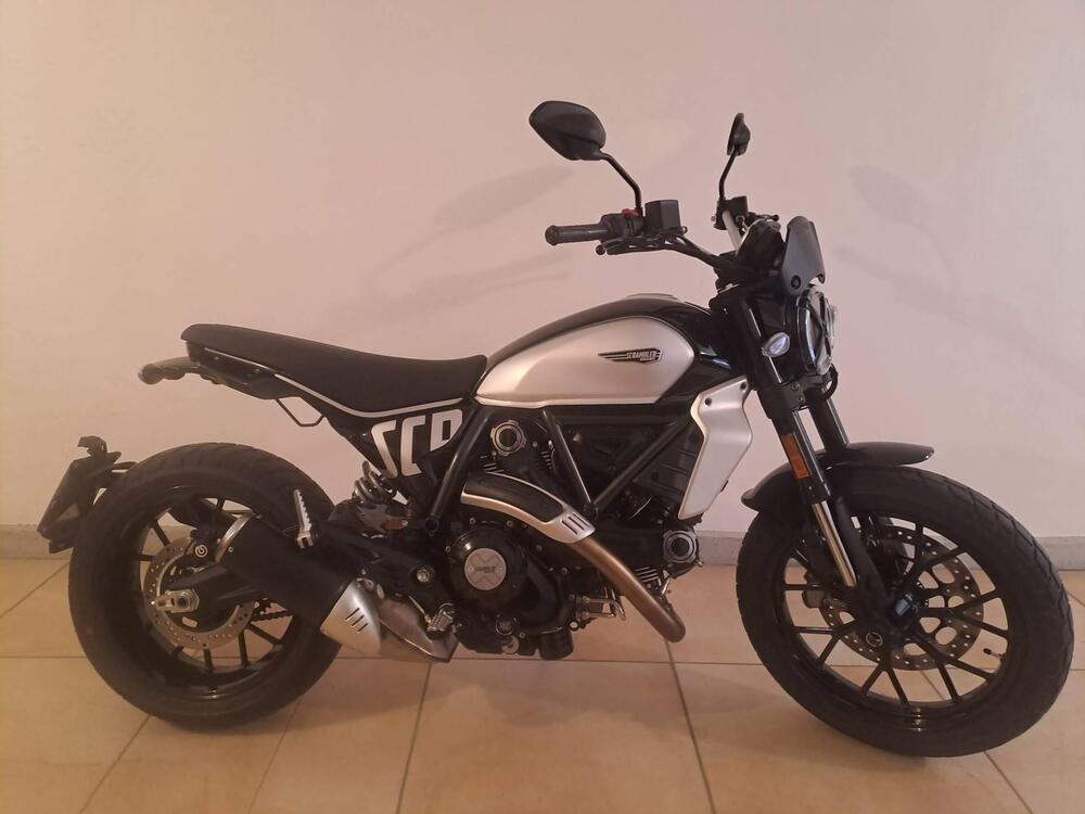 Ducati Scrambler 800 Icon (2023 - 24)