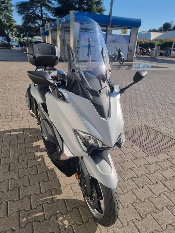 Yamaha T-Max 530 (2017 - 19) (3)